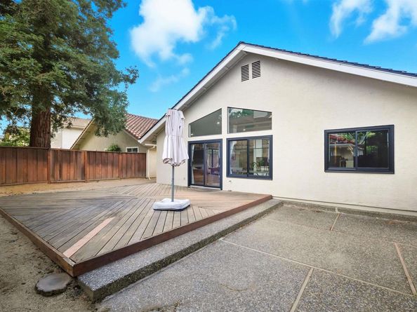 7345 Castle Dr, Dublin CA 94568