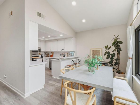 7345 Castle Dr, Dublin CA 94568