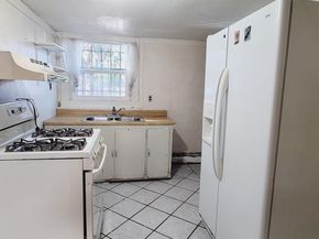 3300 E 17Th St, Oakland CA 94601