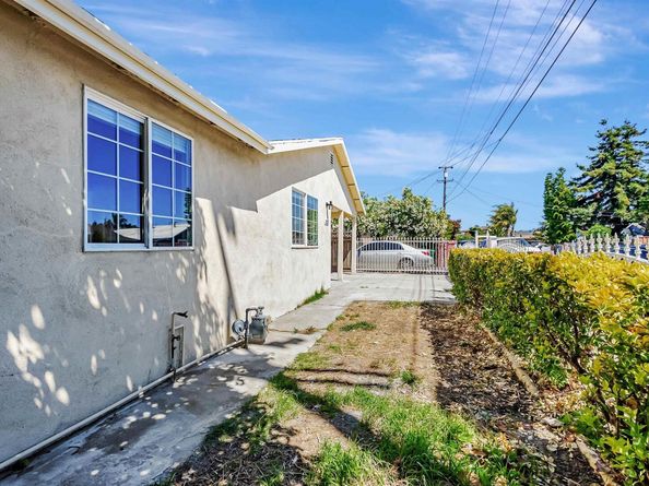1111 Stonington Ave, San Pablo CA 94806