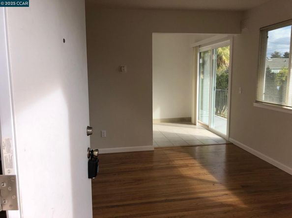 2057 Central, Alameda CA 94501