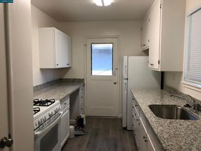 2057 Central, Alameda CA 94501