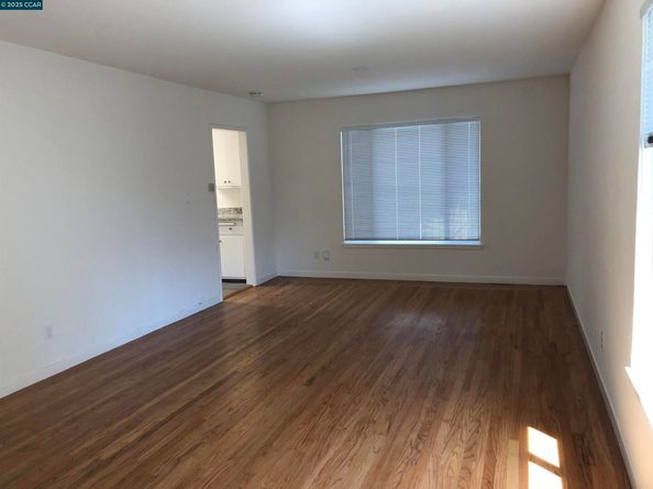 2057 Central, Alameda CA 94501
