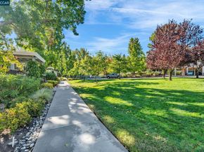 1200 Leisure Ln 4, Walnut Creek CA 94595