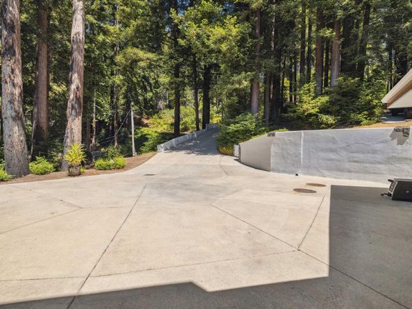 716 Dry Well Rd, Boulder Creek CA 95006