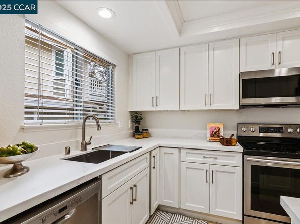 2606 Jones Rd B, Walnut Creek CA 94597