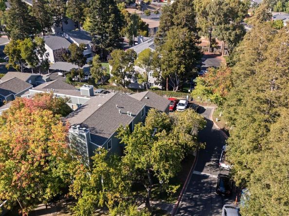 1160 Maywood Ln, Martinez CA 94553
