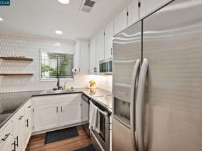 1160 Maywood Ln, Martinez CA 94553