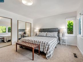 142 Sequoyah View Dr, Oakland CA 94605