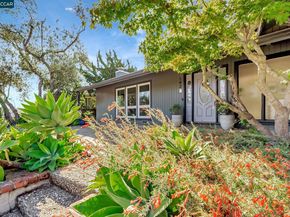 142 Sequoyah View Dr, Oakland CA 94605