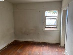 3654 39th Ave, Oakland CA 94619