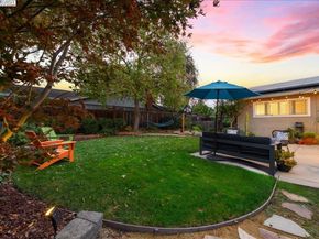 2474 Tanager Dr, Pleasanton CA 94566