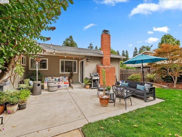 2474 Tanager Dr, Pleasanton CA 94566