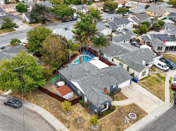 15102 Chapel Ct, San Leandro CA 94579