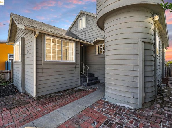 3427 Laguna Ave, Oakland CA 94602