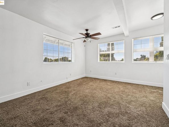 3427 Laguna Ave, Oakland CA 94602