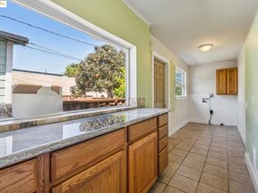 3427 Laguna Ave, Oakland CA 94602