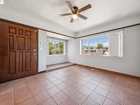 3427 Laguna Ave, Oakland CA 94602