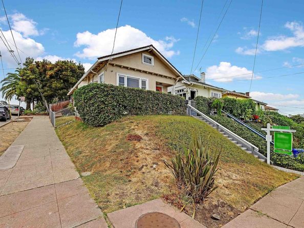 1641 E 20th Street, Oakland CA 94606