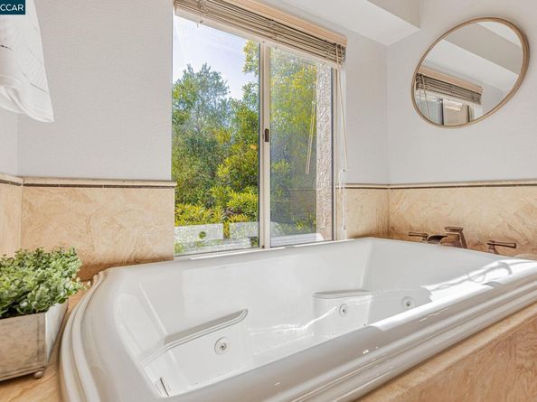 2150 Canyon Lakes Dr, San Ramon CA 94582