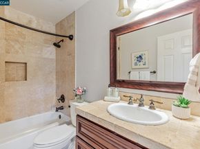 2150 Canyon Lakes Dr, San Ramon CA 94582