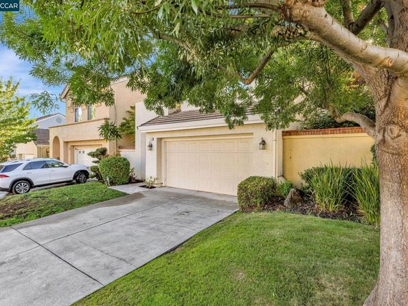 2150 Canyon Lakes Dr, San Ramon CA 94582