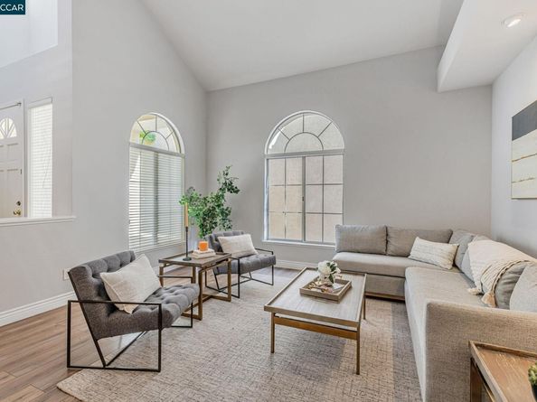 2150 Canyon Lakes Dr, San Ramon CA 94582