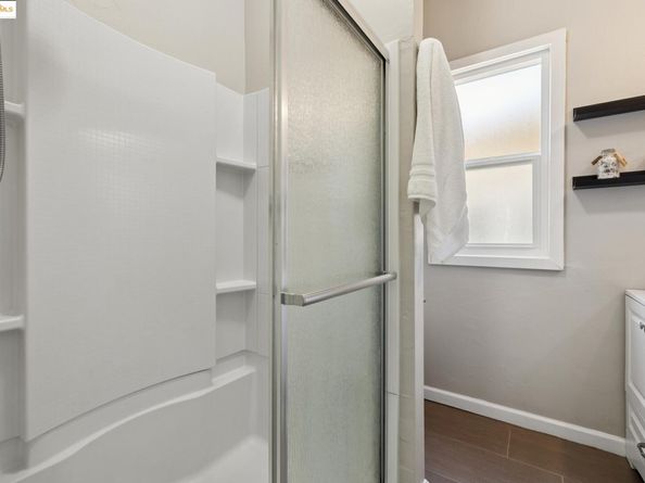1092 Dwight Way, Berkeley CA 94710