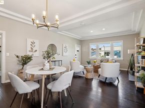 1092 Dwight Way, Berkeley CA 94710