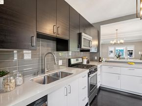 1092 Dwight Way, Berkeley CA 94710