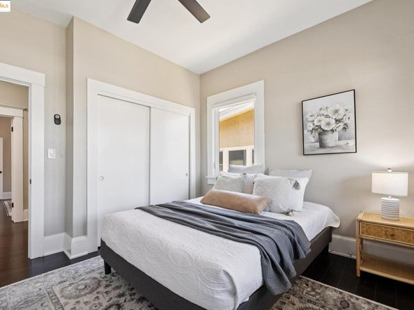 1092 Dwight Way, Berkeley CA 94710