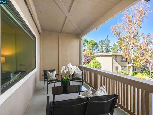 1508 Canyonwood Ct 12, Walnut Creek CA 94595