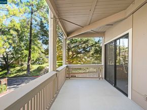 1508 Canyonwood Ct 12, Walnut Creek CA 94595