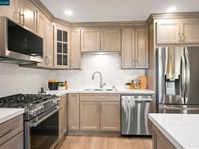 1508 Canyonwood Ct 12, Walnut Creek CA 94595