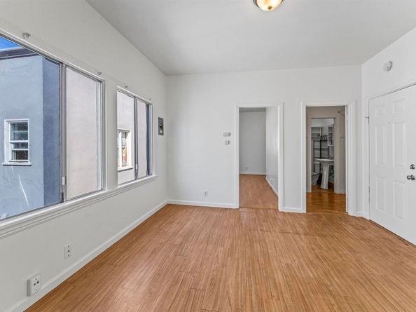 1148 E 15Th St, Oakland CA 94606