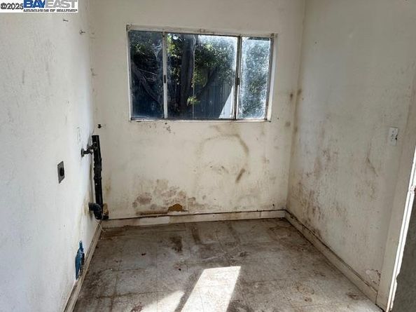 1024 50Th Ave, Oakland CA 94601