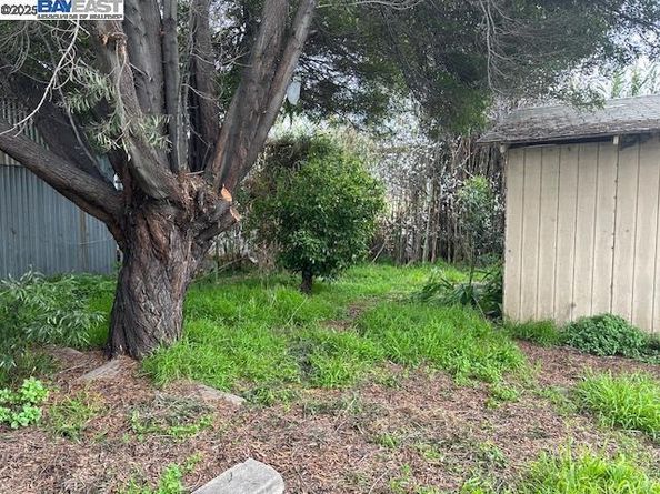 1024 50Th Ave, Oakland CA 94601