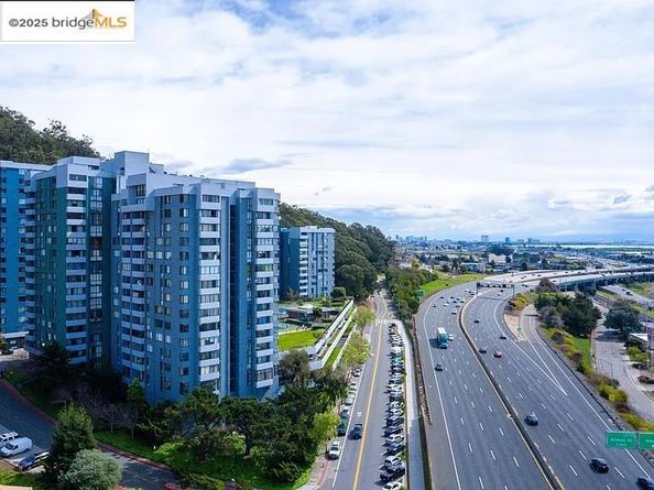 555 Pierce St 226, Albany CA 94706