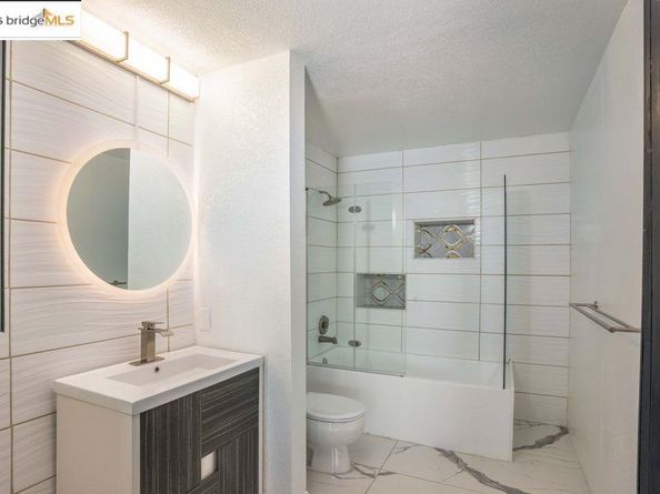 555 Pierce St 226, Albany CA 94706