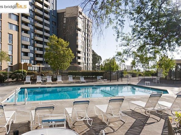 555 Pierce St 226, Albany CA 94706