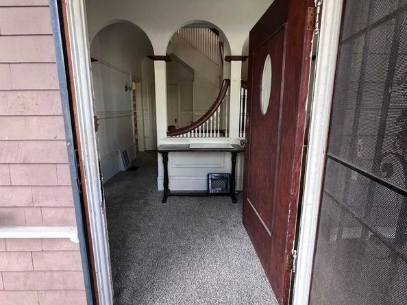 699 33Rd St, Oakland CA 94609