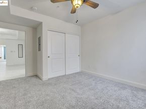 1515 14th AVE 302, Oakland CA 94606