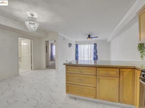 1515 14th AVE 302, Oakland CA 94606