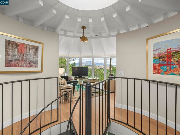 1874 Meadow Ln, Walnut Creek CA 94595