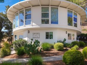 1874 Meadow Ln, Walnut Creek CA 94595