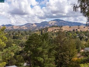 1874 Meadow Ln, Walnut Creek CA 94595