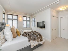 850 Powell Street 400, San Francisco CA 94108