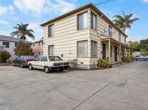 2758 Sacramento St, Berkeley CA 94702