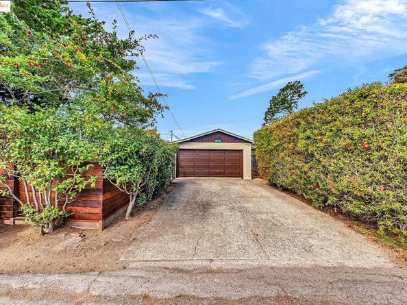 7116 Hemlock, Oakland CA 94611