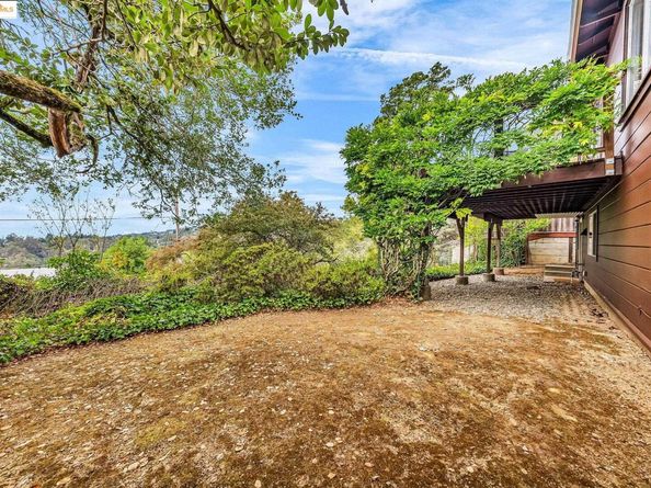 7116 Hemlock, Oakland CA 94611